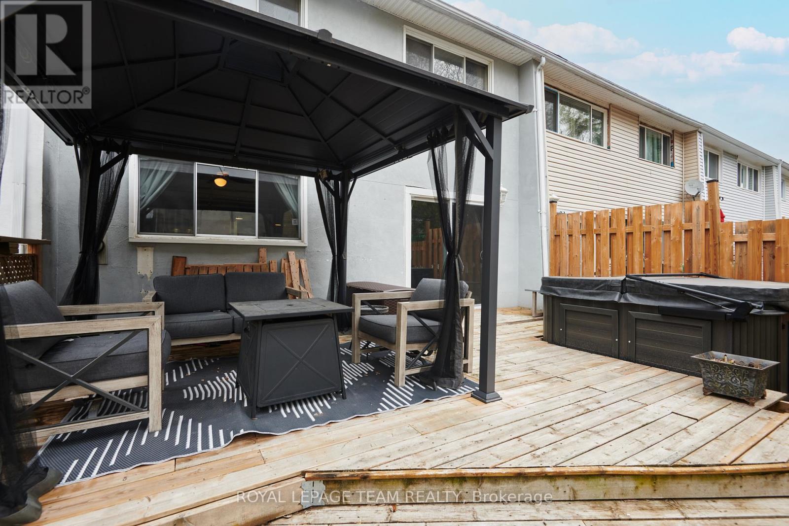 87 GRADY CRESCENT - 20