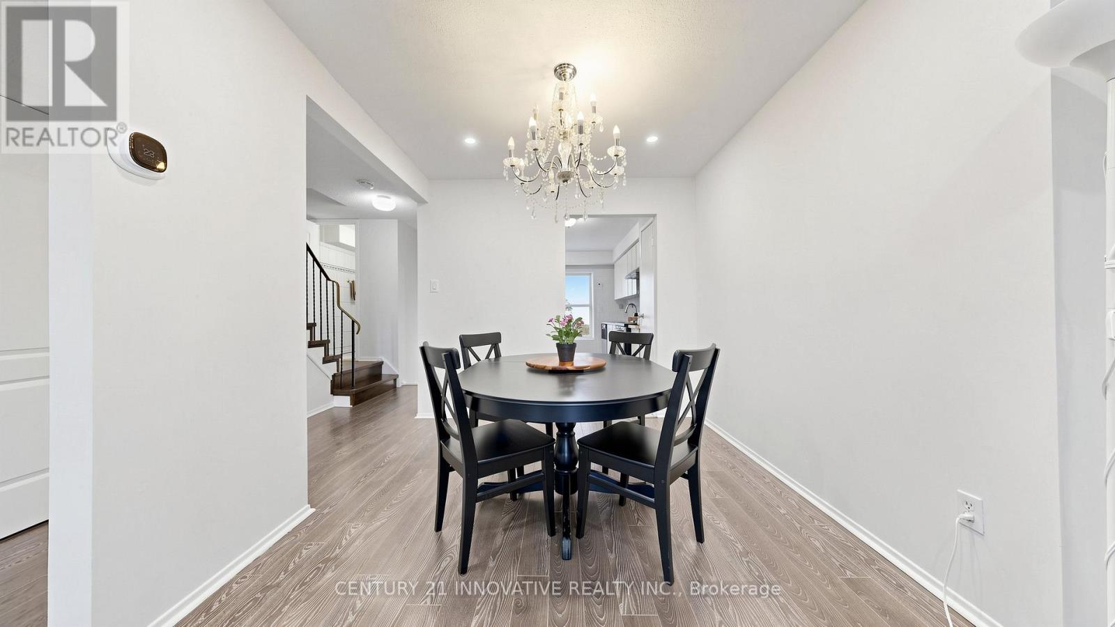 #19 33 DUNDALK DRIVE - 10