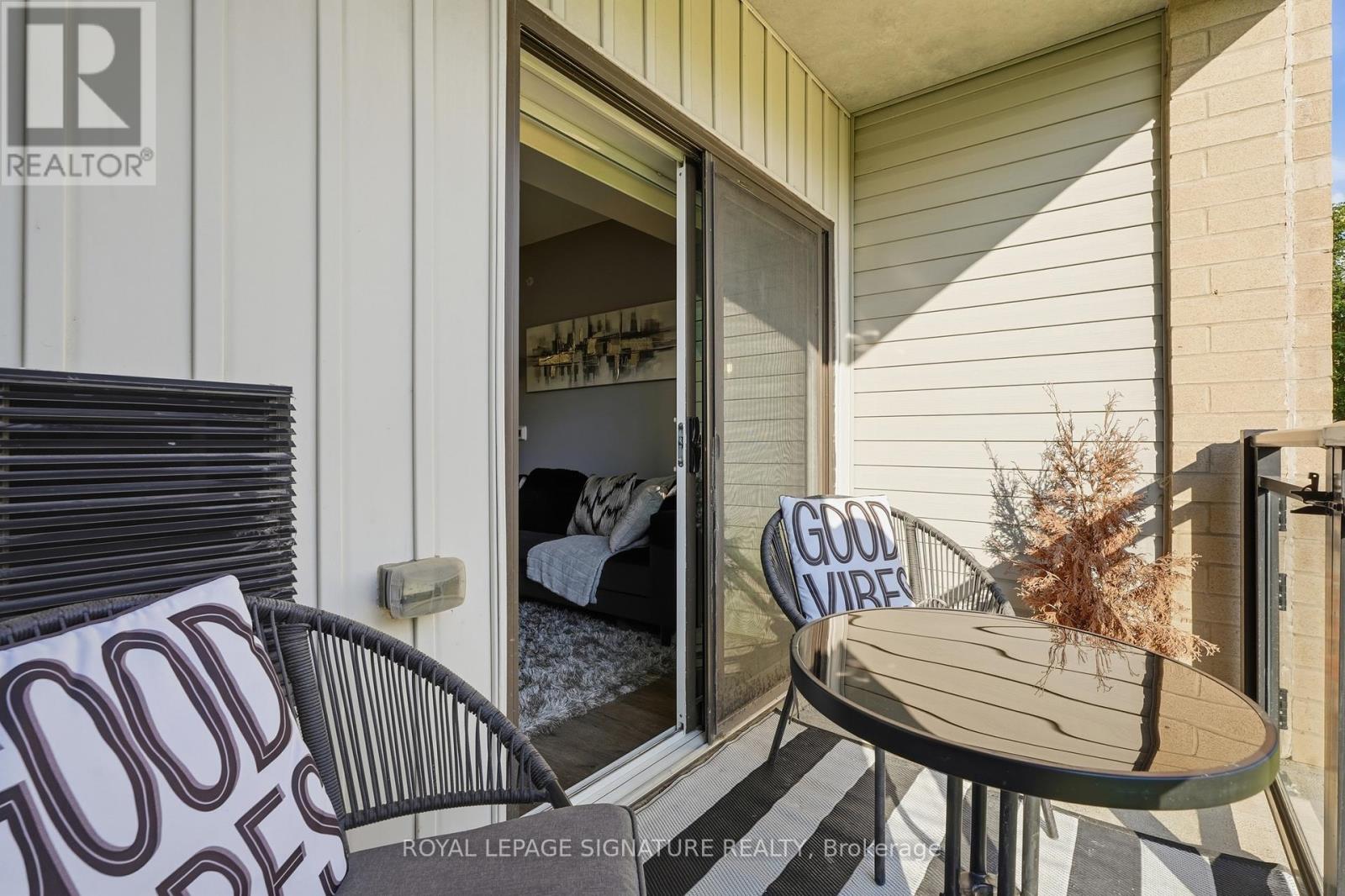 #LL08 25 KAY CRESCENT - 27