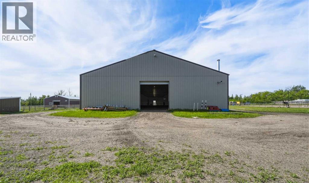 283082 Township Road 254 - 40