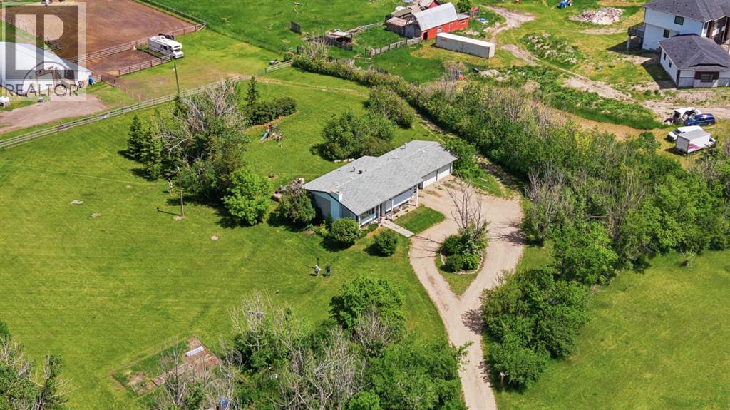 283082 Township Road 254 - 5