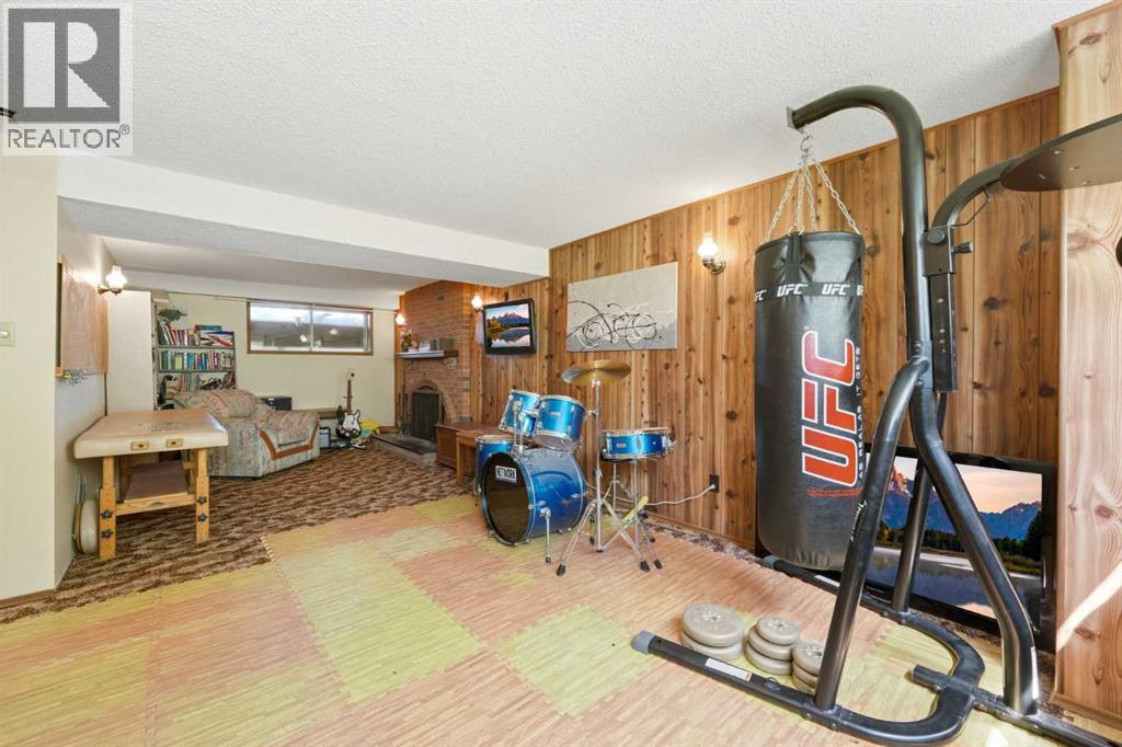 283082 Township Road 254 - 36