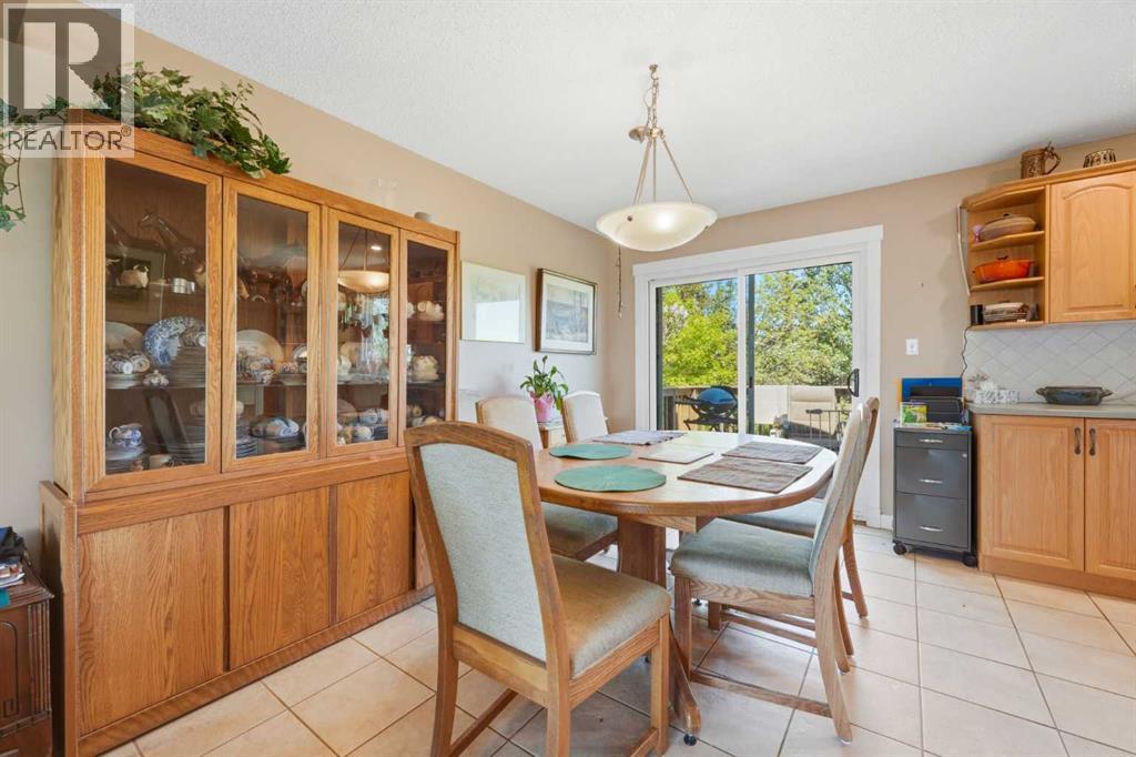 283080 Township Road 254 - 10