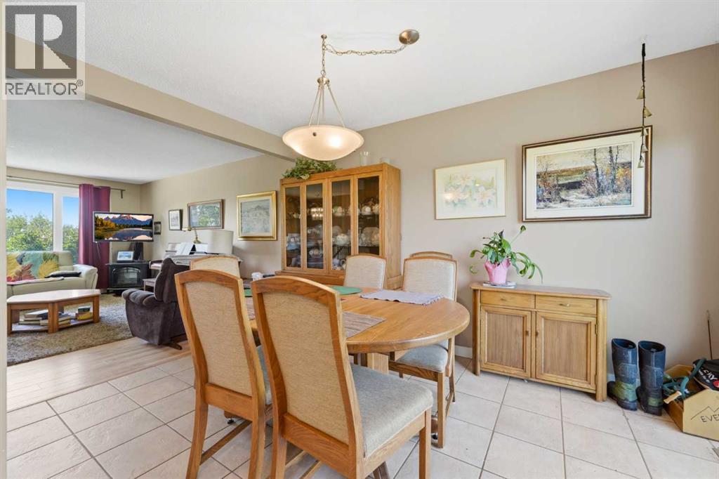 283080 Township Road 254 - 9