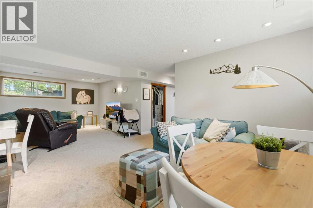 283080 Township Road 254 - 25