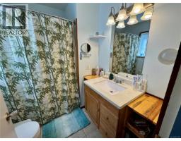 62 Clark Dr, Port Alice, BC V0N2N0 Photo 21