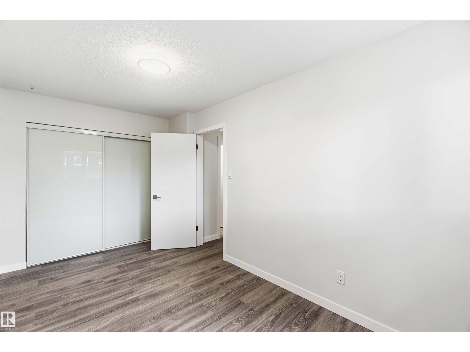 3312 106 AV NW - 28