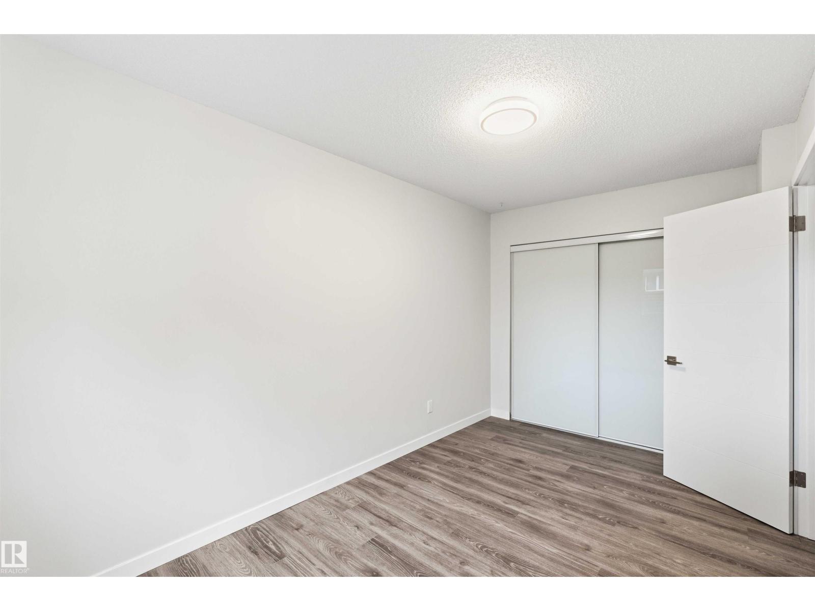 3312 106 AV NW - 29