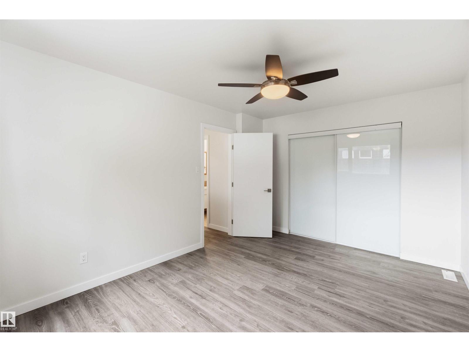 3312 106 AV NW - 32