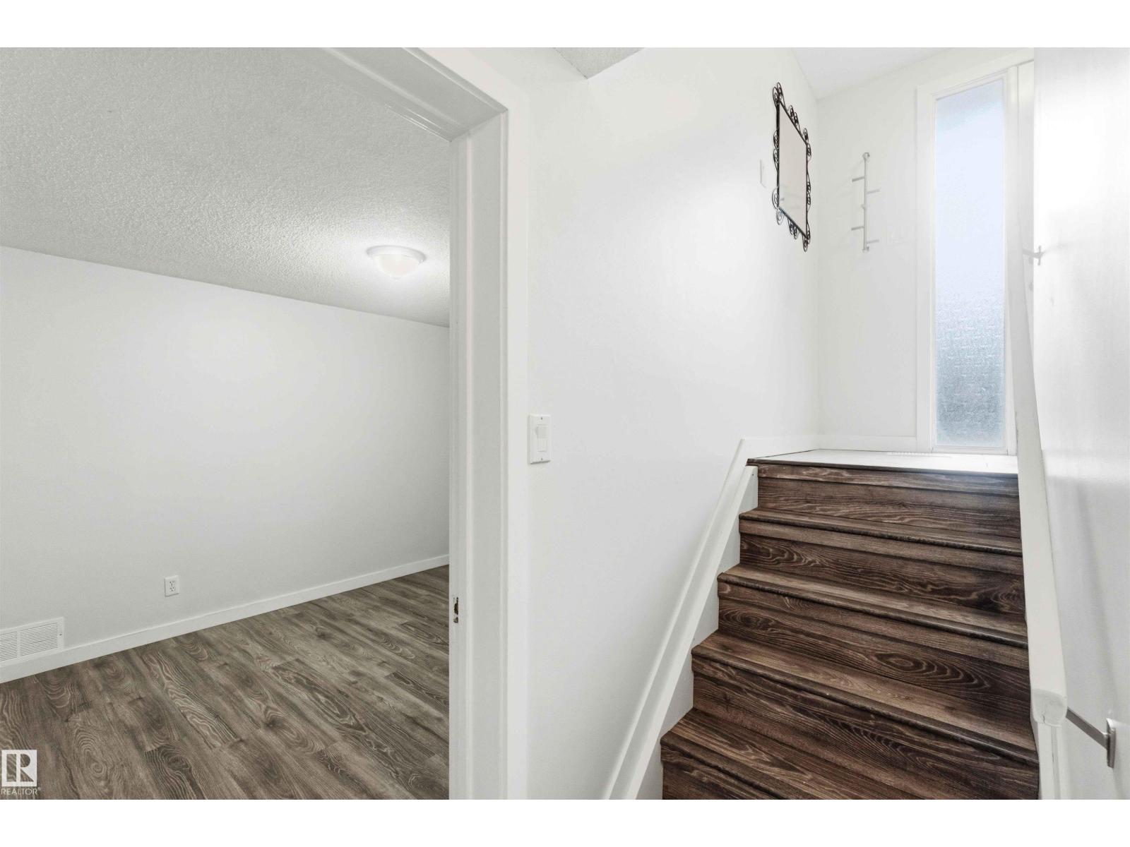 3312 106 AV NW - 37