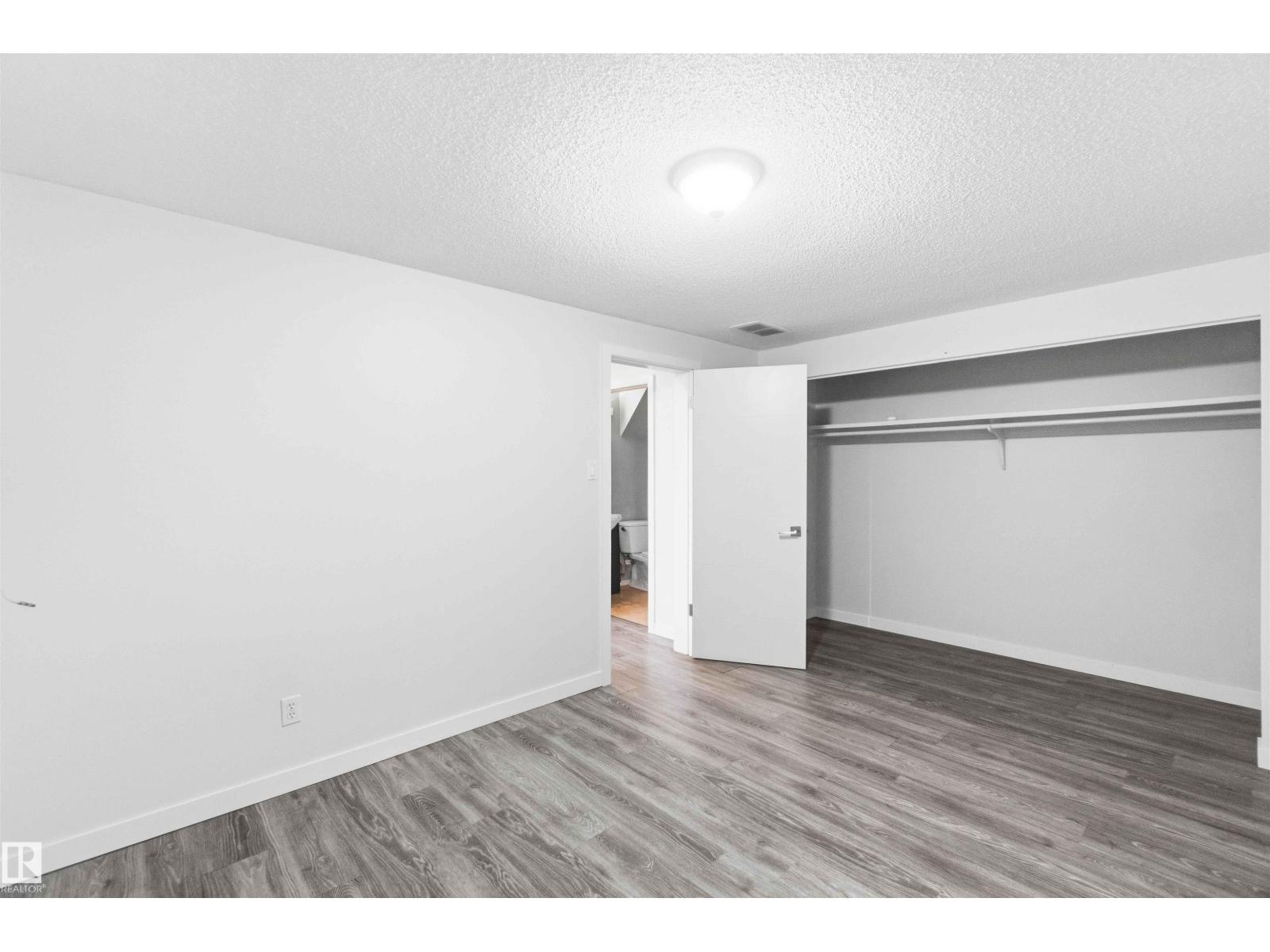 3312 106 AV NW - 41