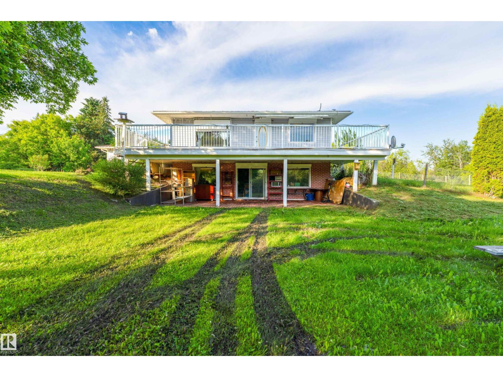 #73 21252 TWP ROAD 540 - 39