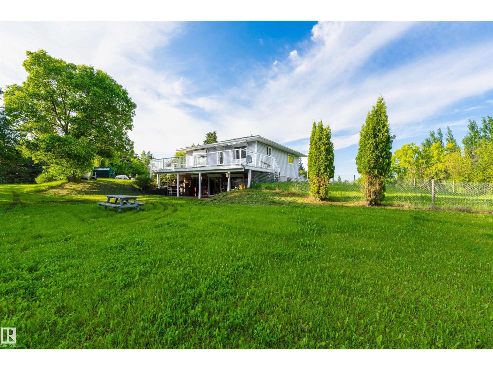 #73 21252 TWP ROAD 540 - 5