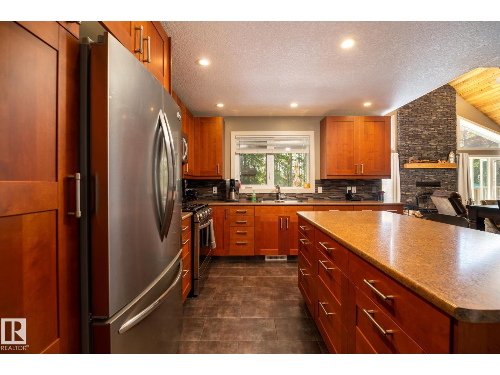 323 183013 Hwy 663 - 11