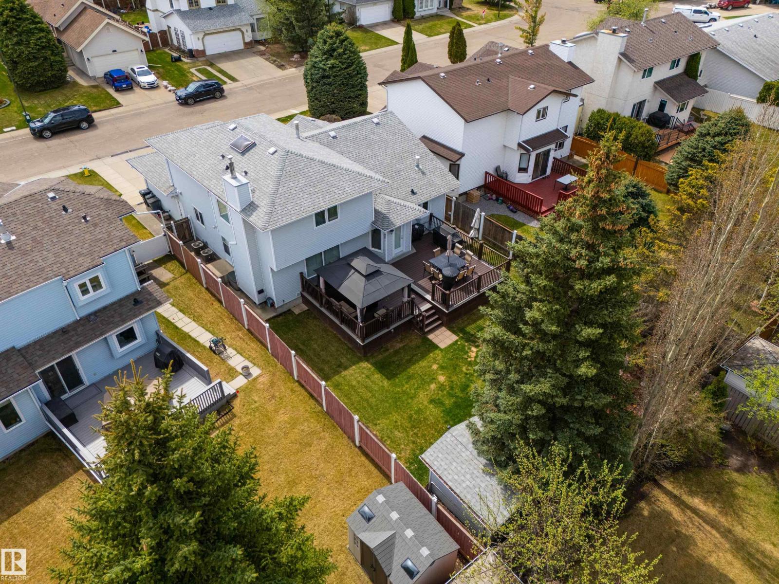11028 11 AV NW — photo 55