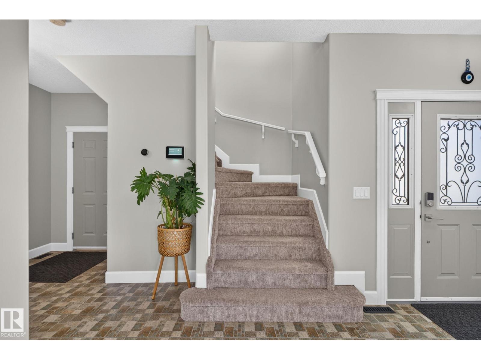 10615 181 AV NW — photo 18