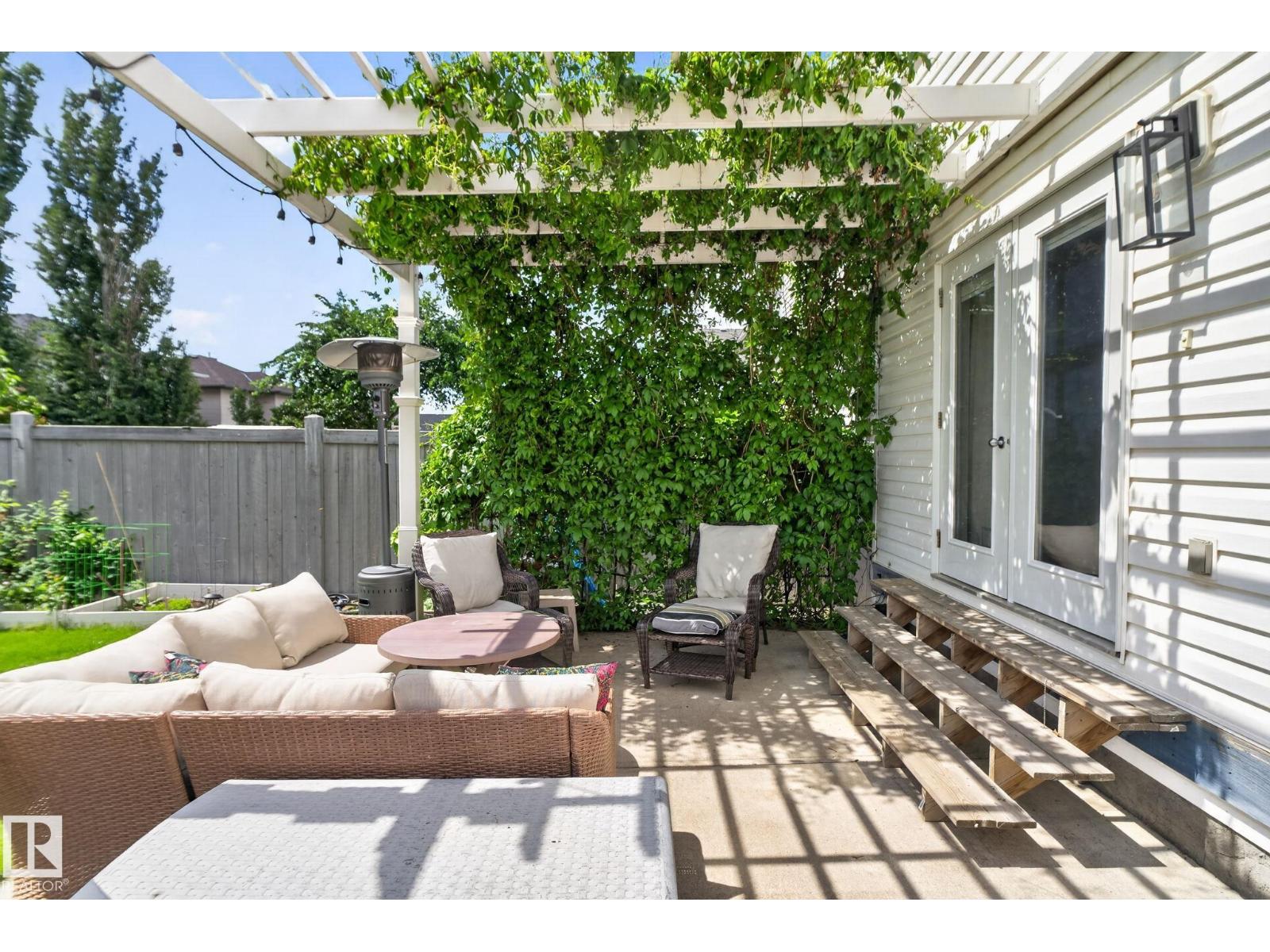 10615 181 AV NW — photo 39
