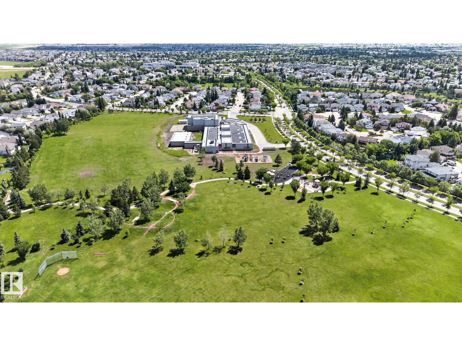 10615 181 AV NW — photo 50