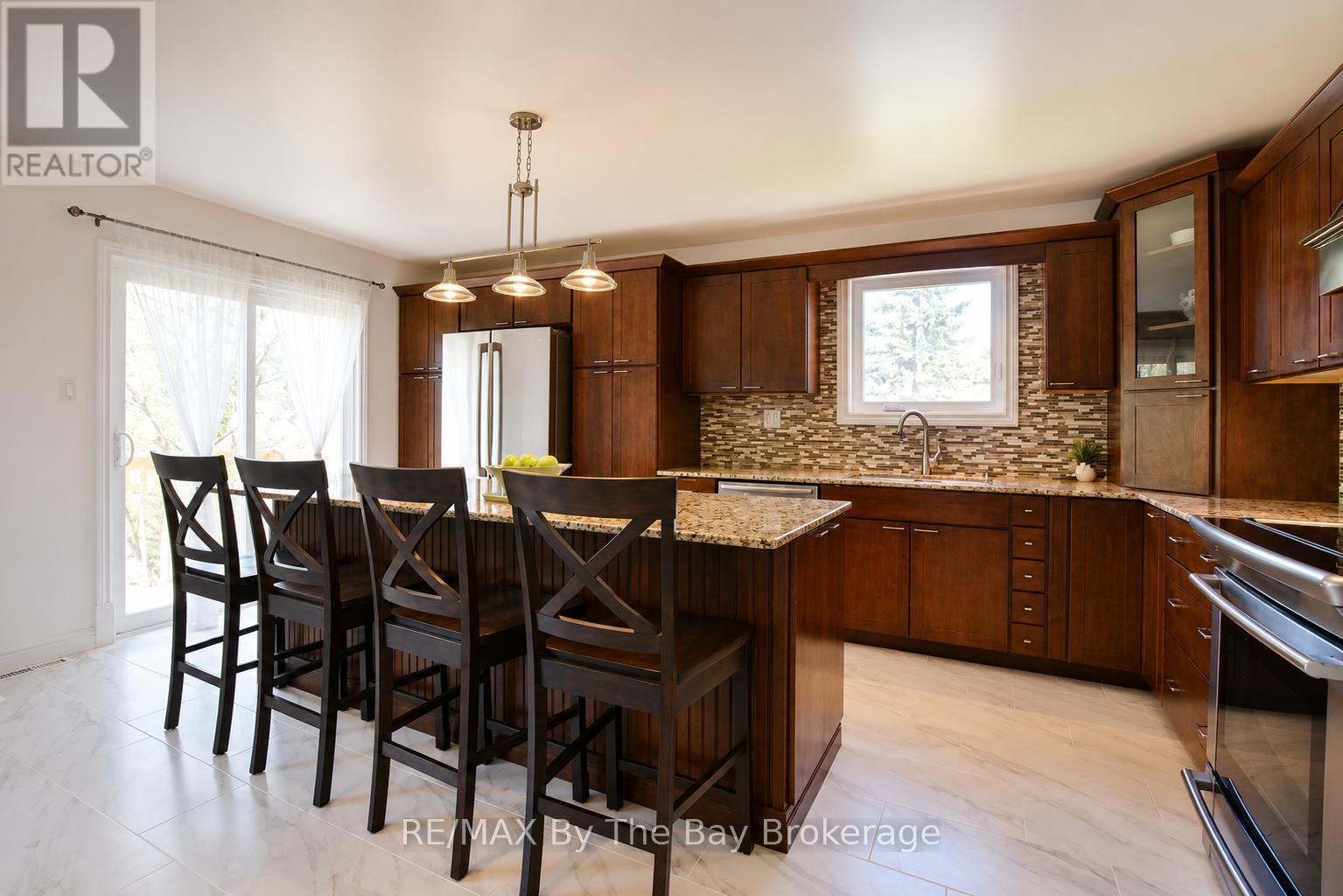 2 BIRCHMOUNT CIRCLE - 15