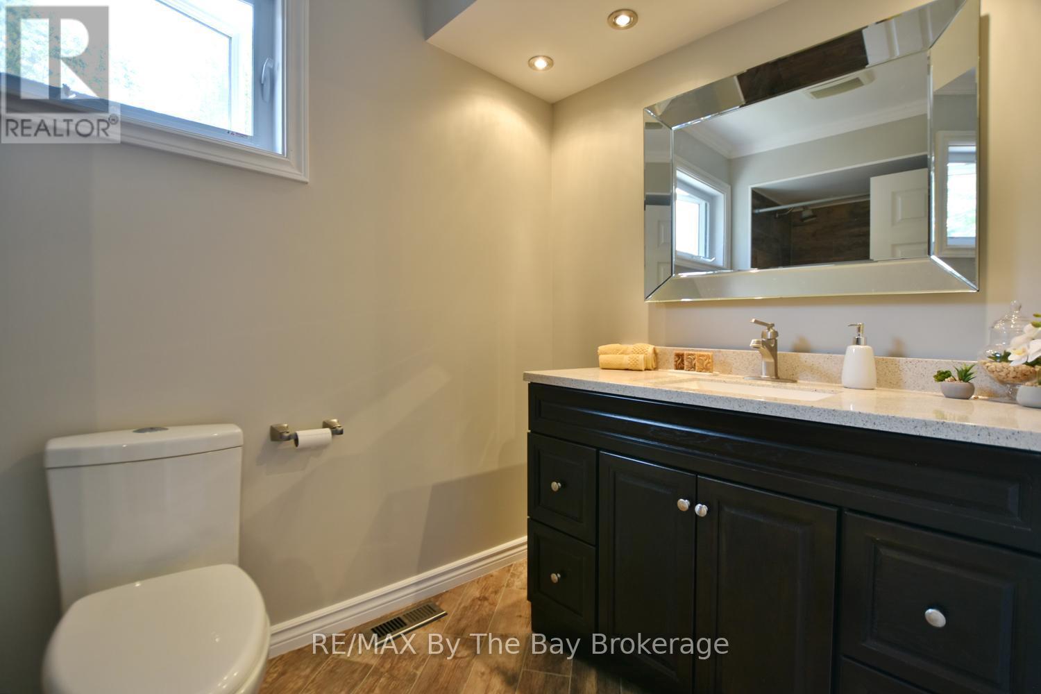 2 BIRCHMOUNT CIRCLE - 20