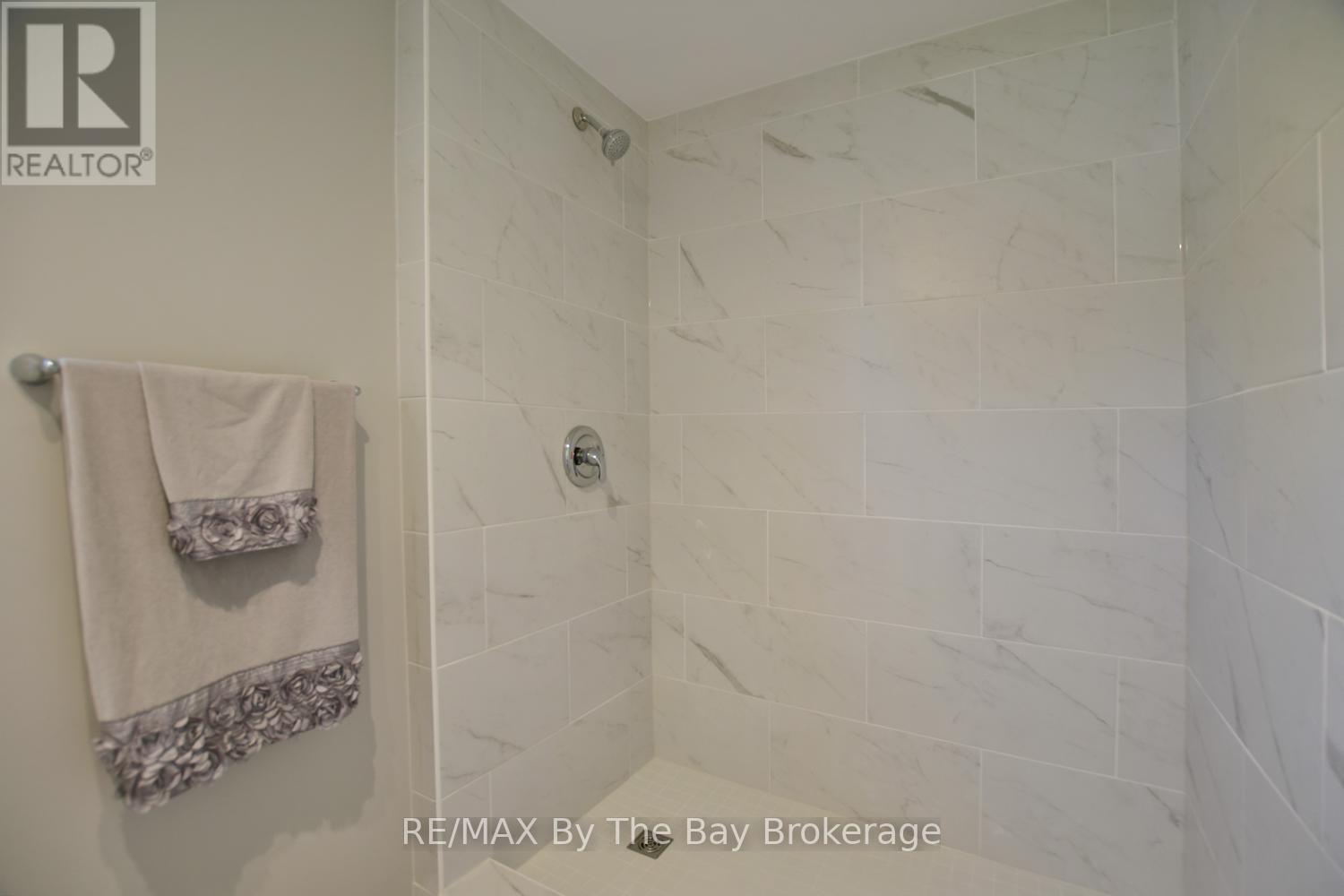 2 BIRCHMOUNT CIRCLE - 31