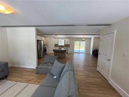 14 Evergreen Road, Victoria Beach, MB R0E2C0 Photo 8