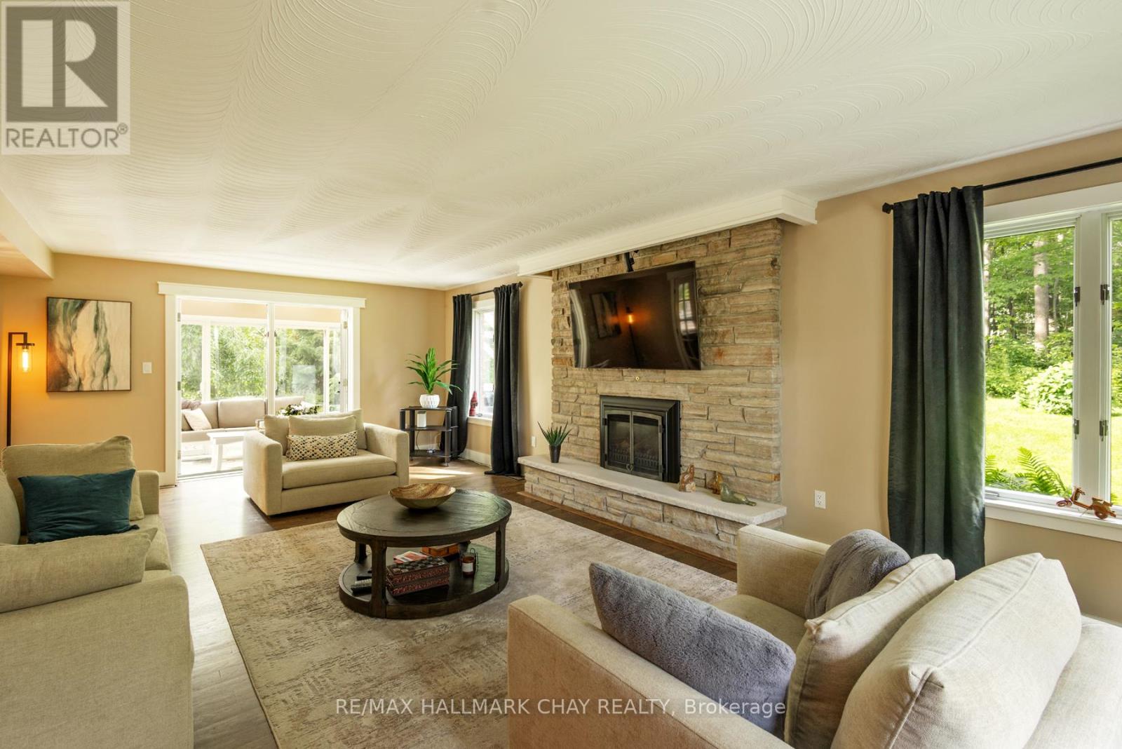 11 PARK TRAIL - 8