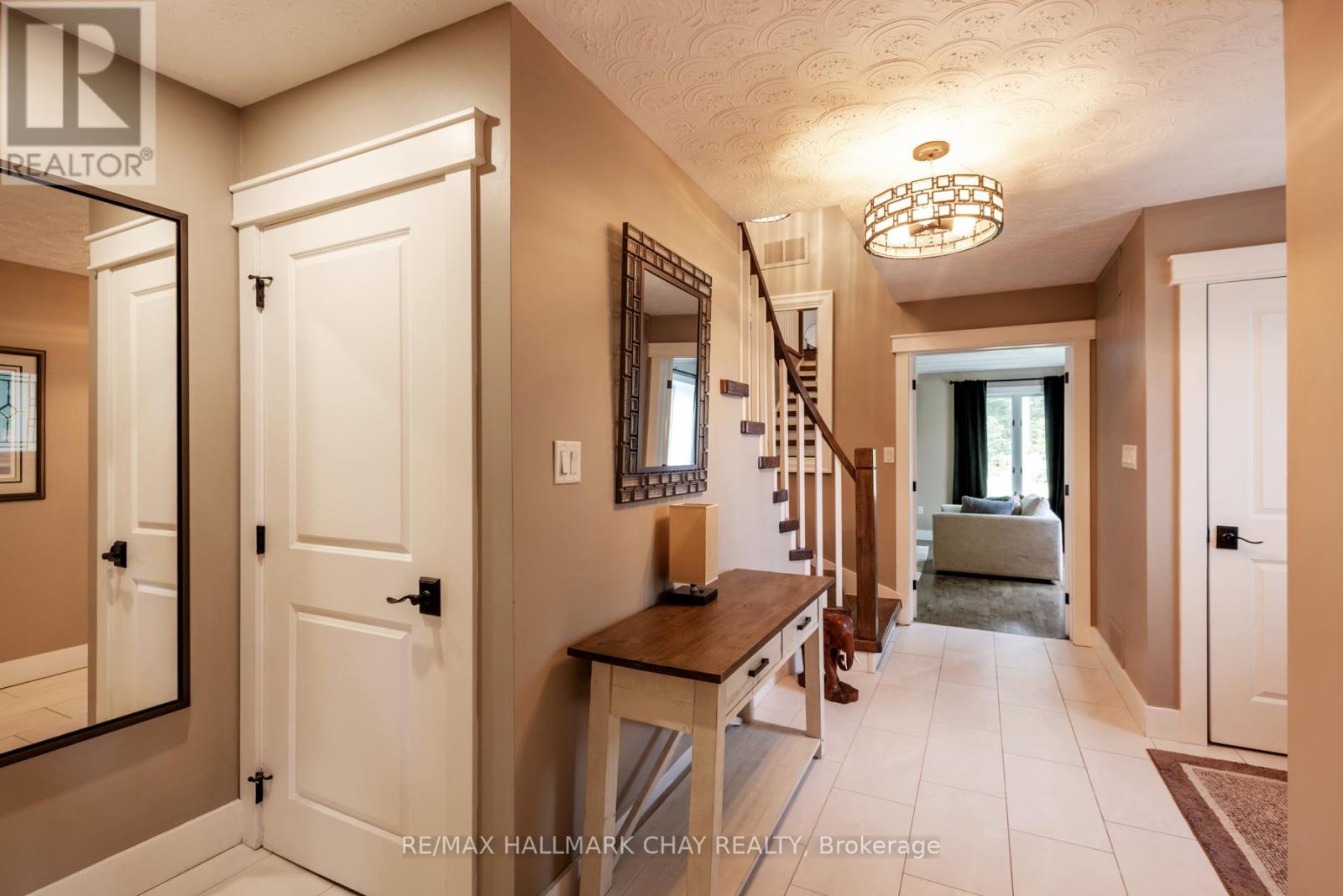 11 PARK TRAIL - 5