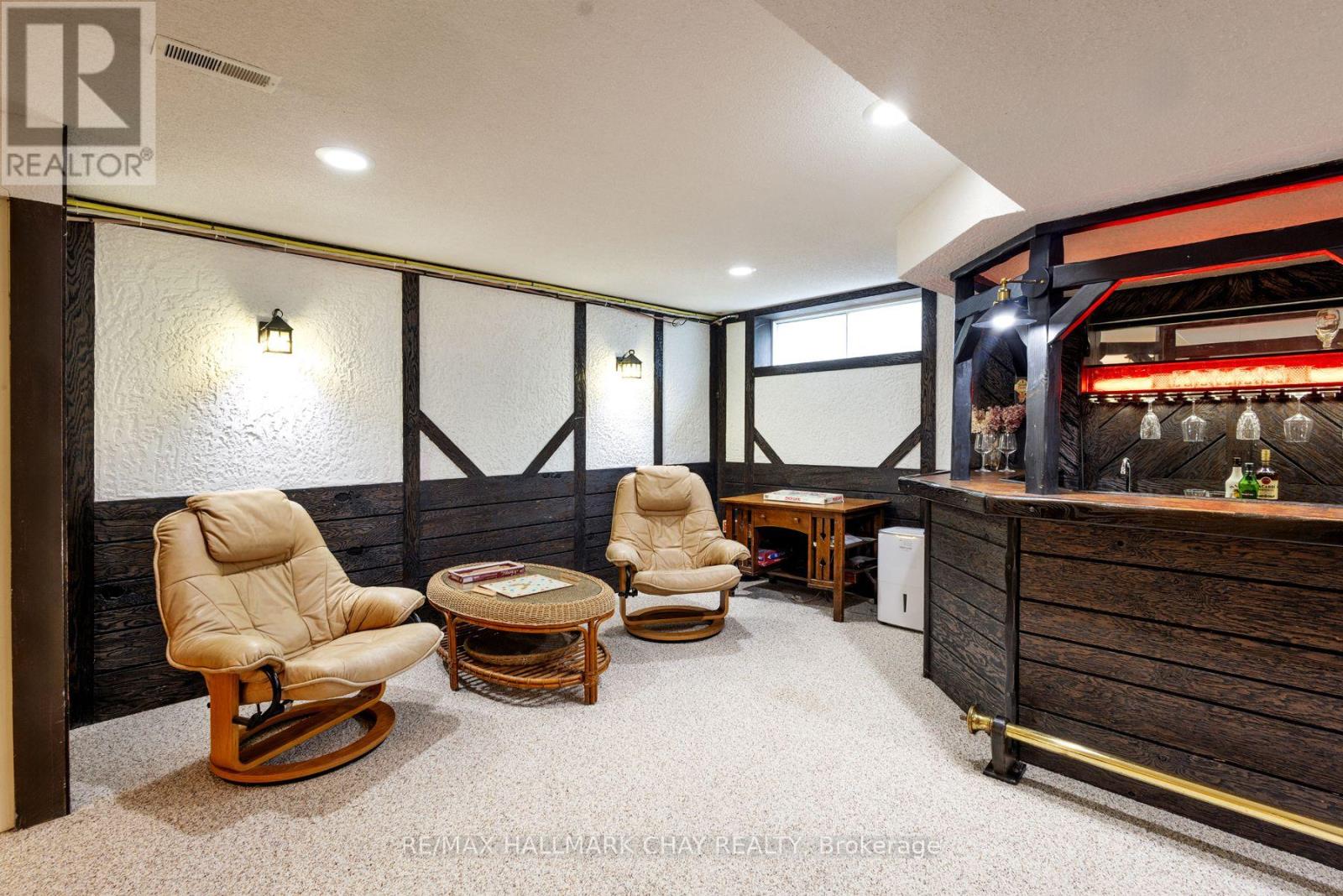11 PARK TRAIL - Image 42