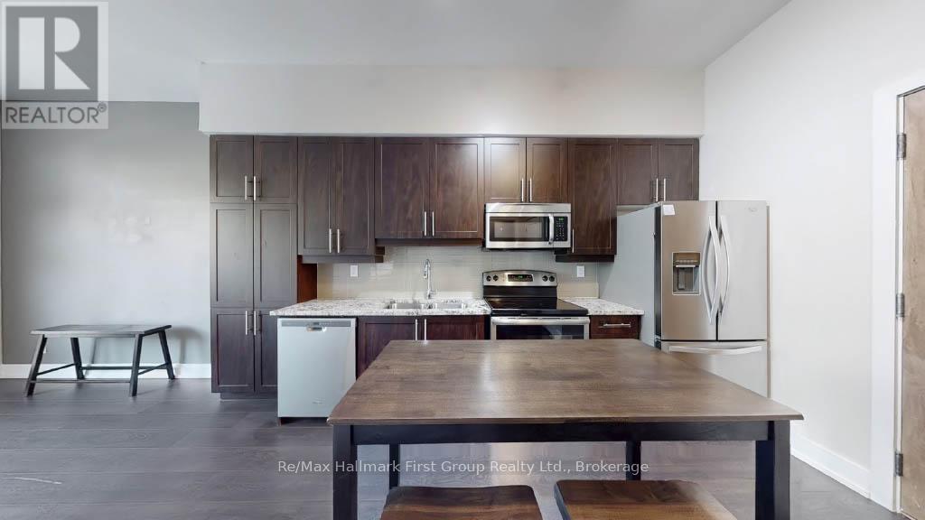 #103 1215 BAYLY STREET - 11