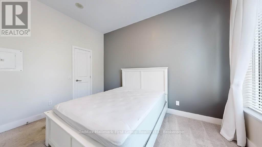 #103 1215 BAYLY STREET - 19