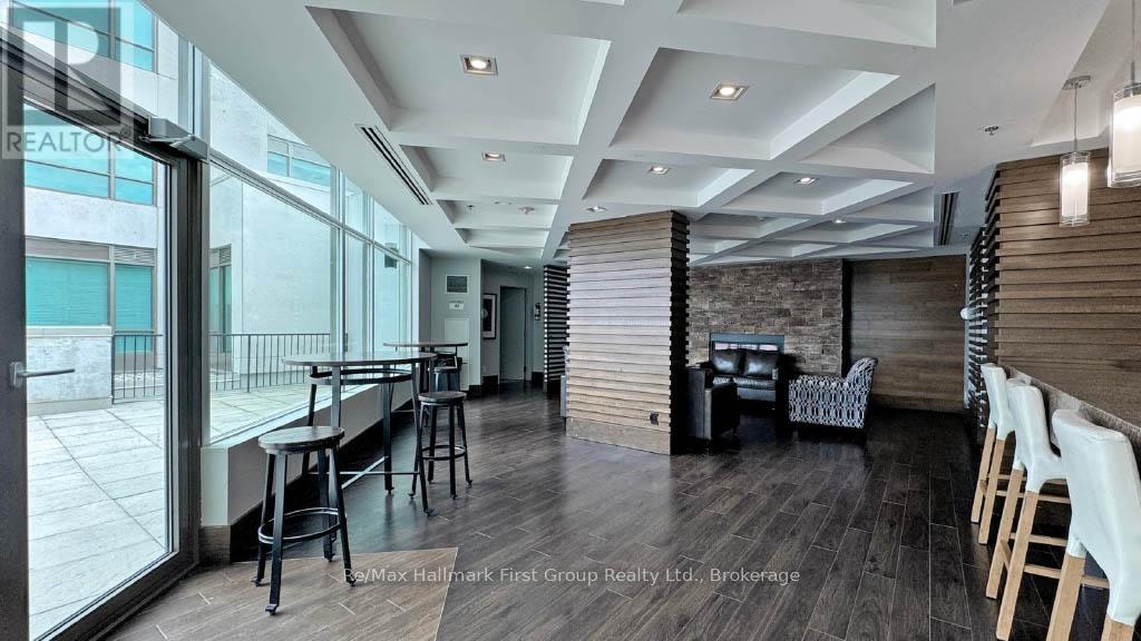 #103 1215 BAYLY STREET - 37