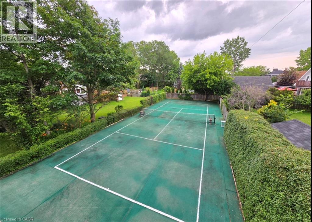 16 FOREST HILL Road - 16