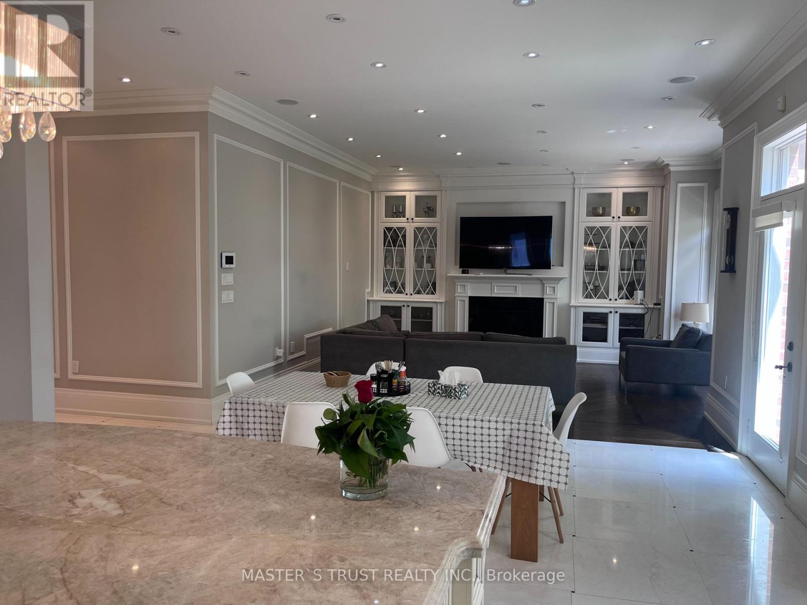 337 HORSHAM AVENUE - 16