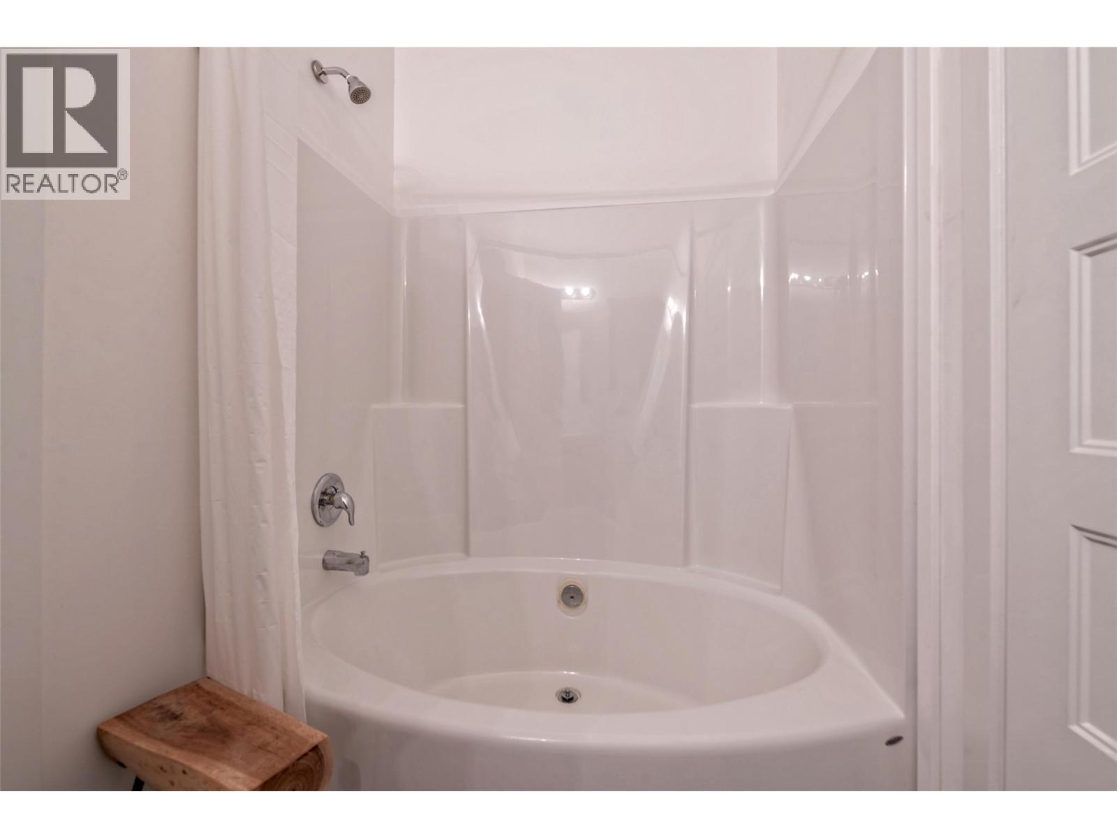 9369 Keithley Road - 16