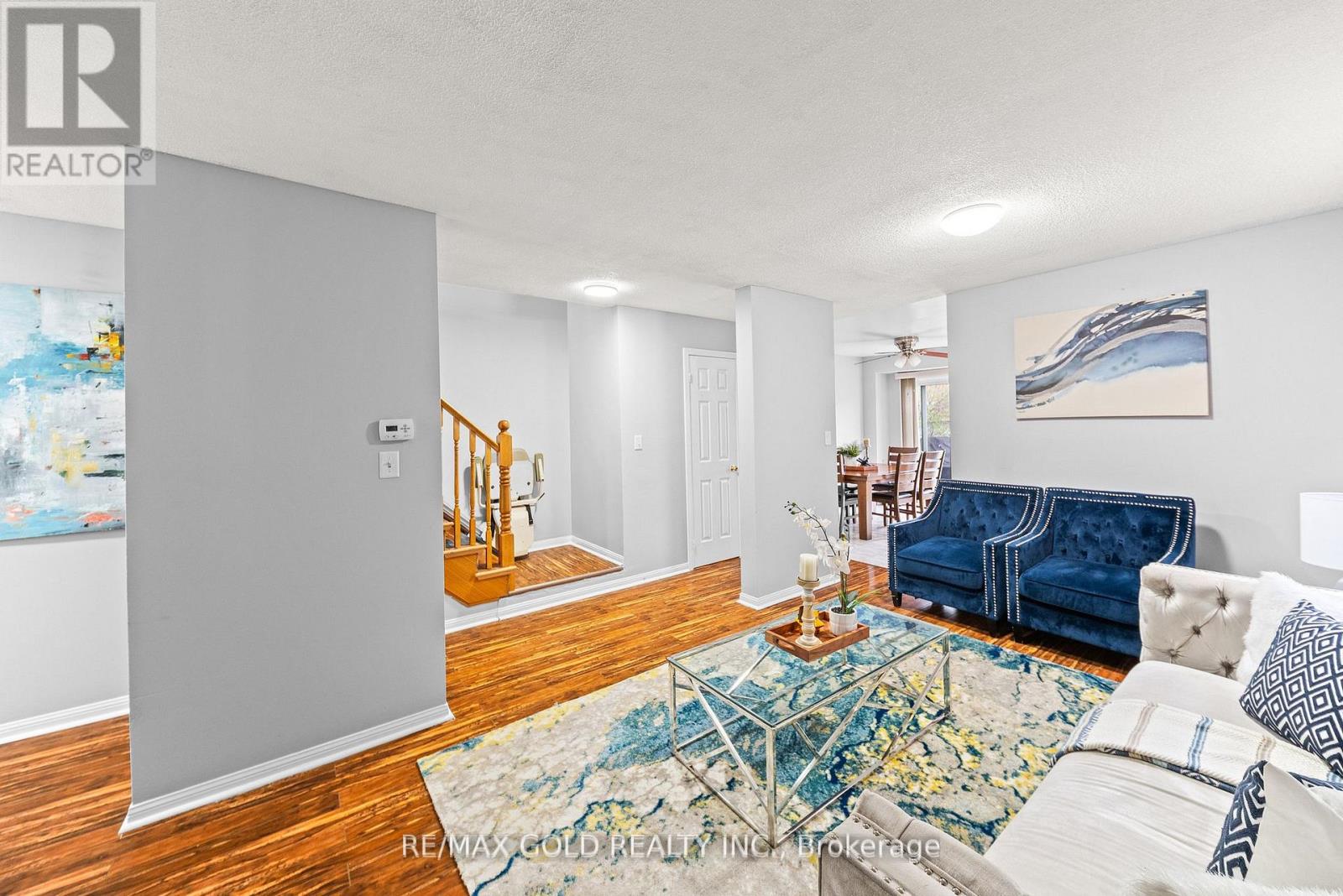 92 DANDELION ROAD - 11