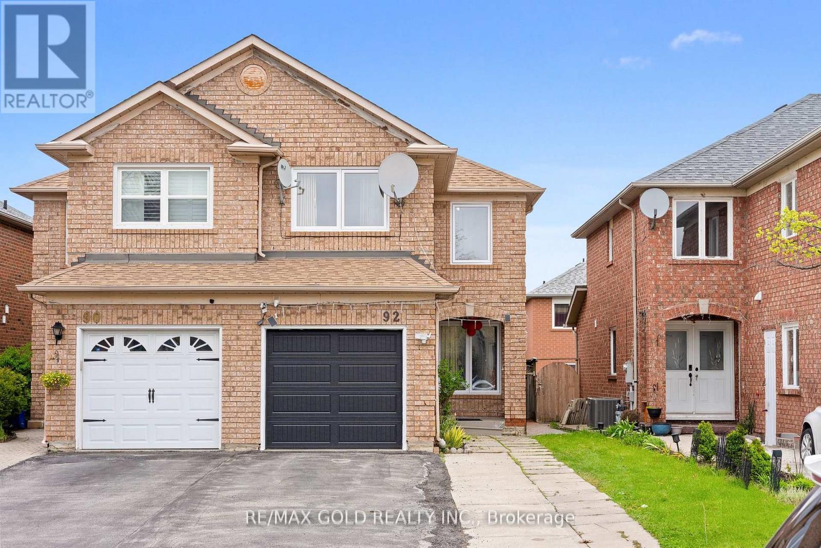 92 DANDELION ROAD - 2