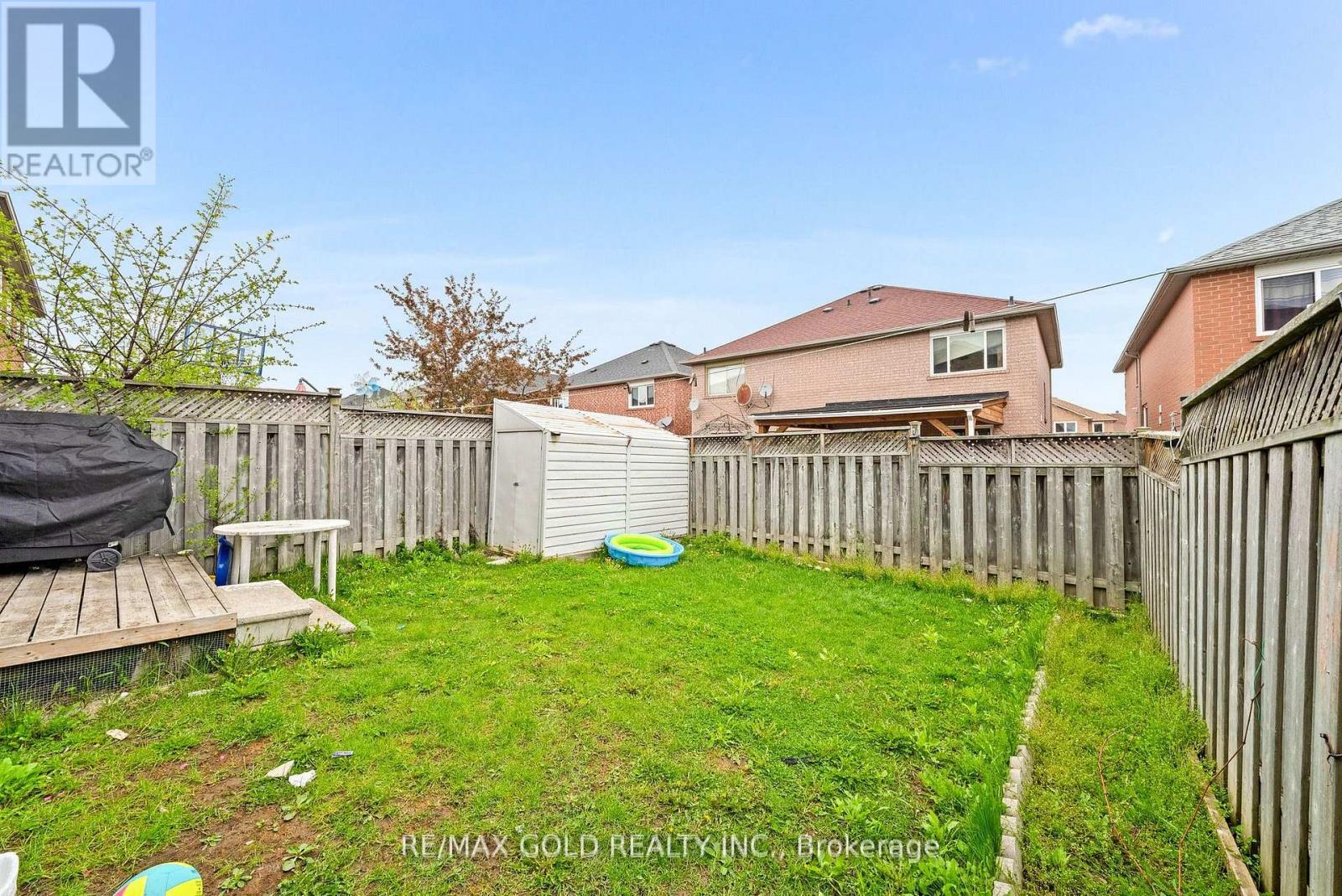 92 DANDELION ROAD - 40