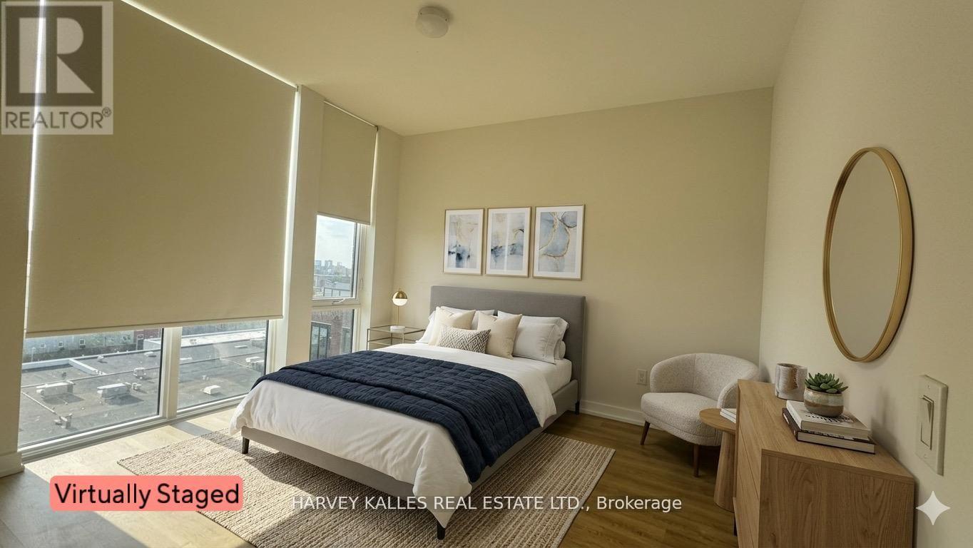 #1001 2300 ST CLAIR AVENUE W - 15