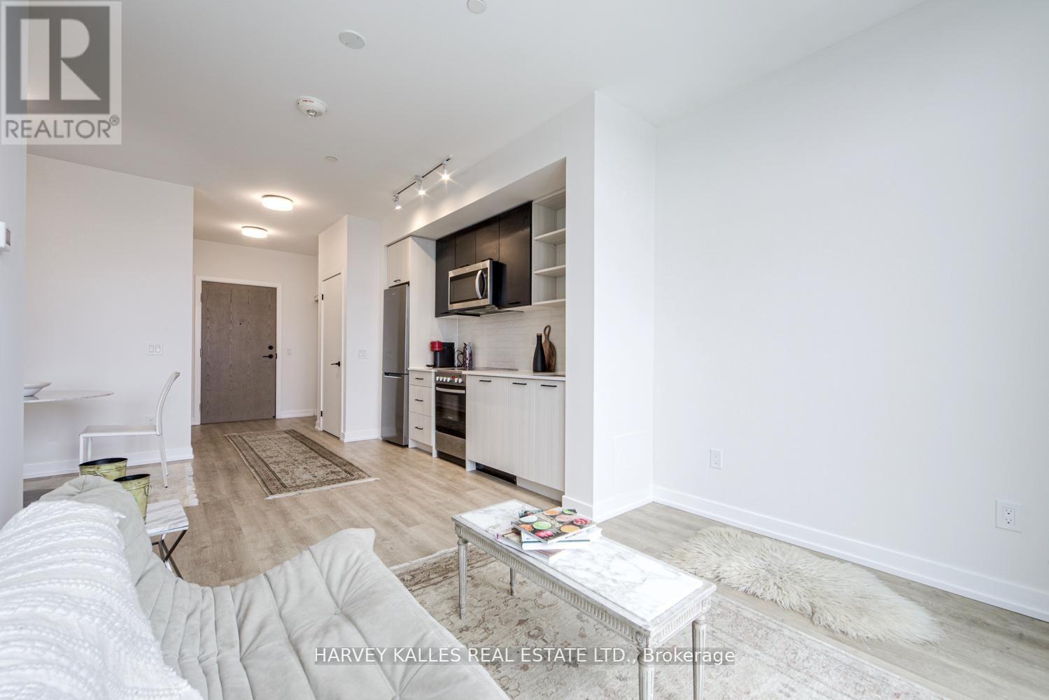 #1001 2300 ST CLAIR AVENUE W - 7