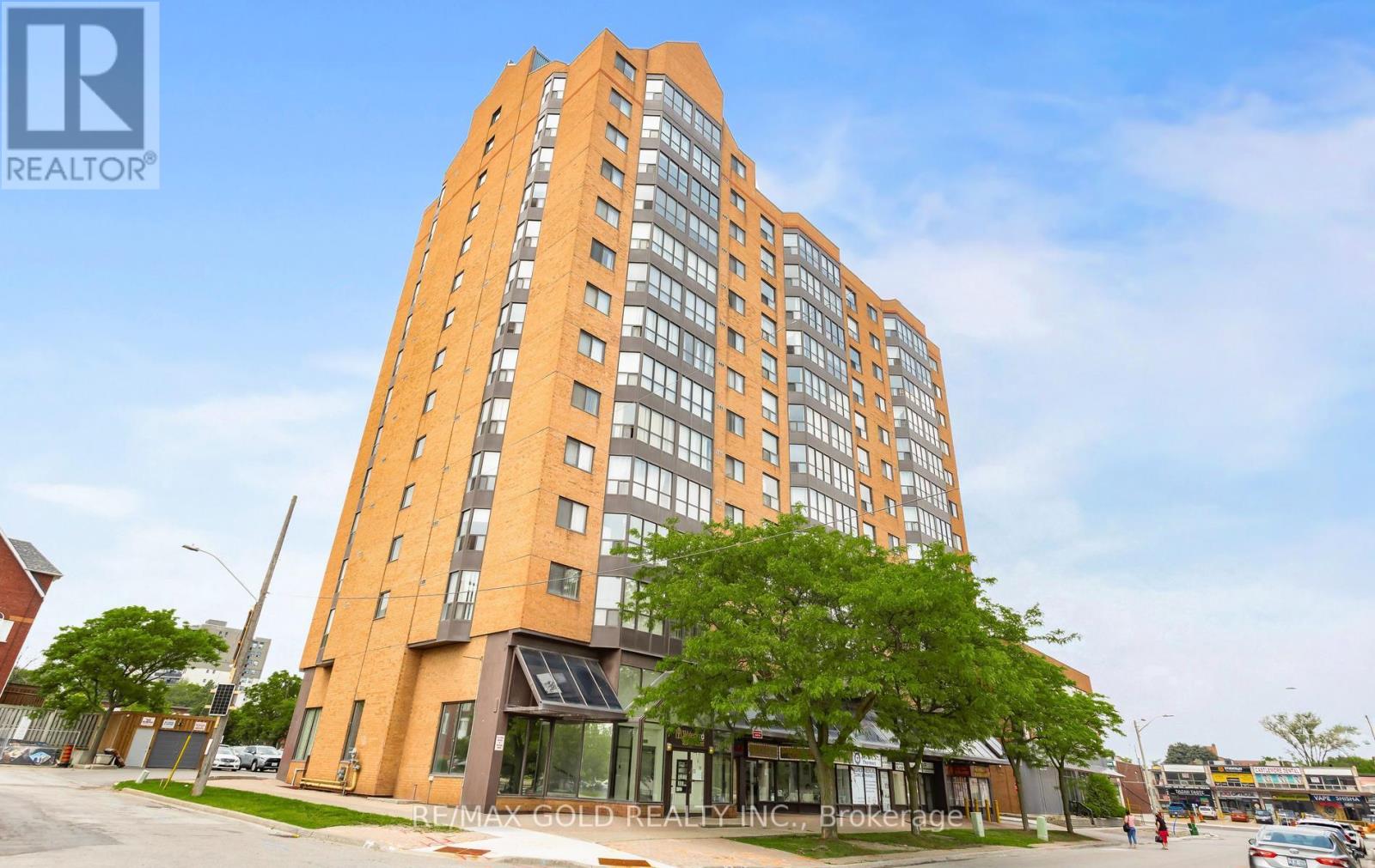 #CY-02 25 AGNES STREET - 2