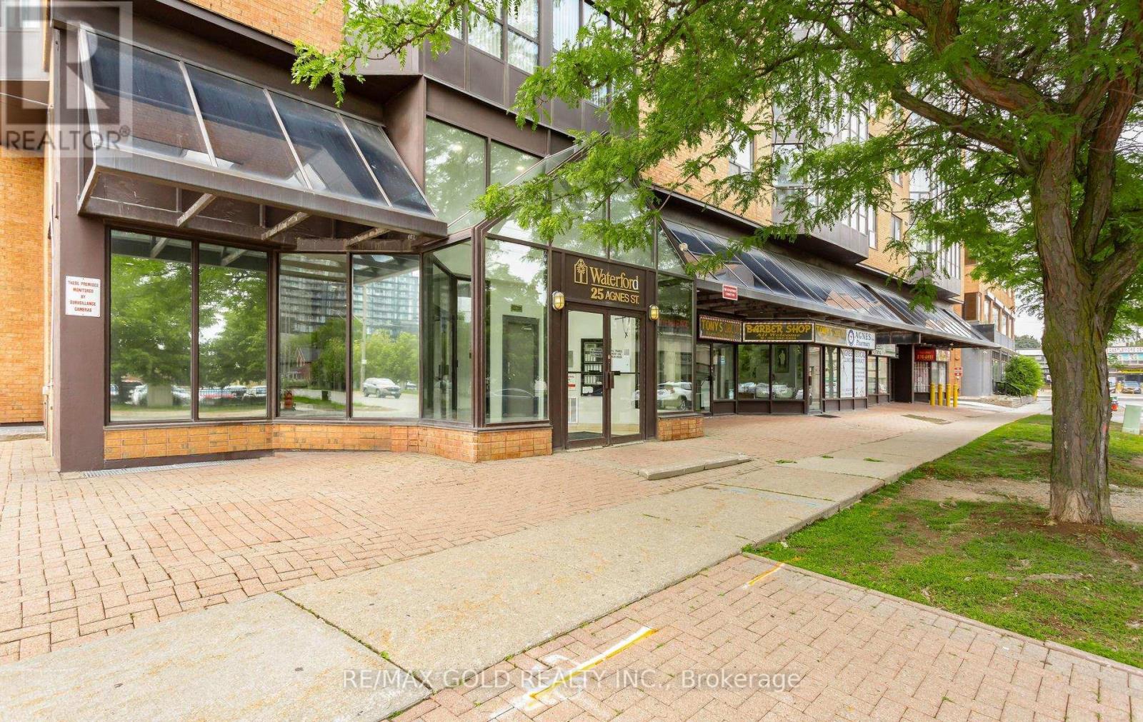 #CY-02 25 AGNES STREET - 3