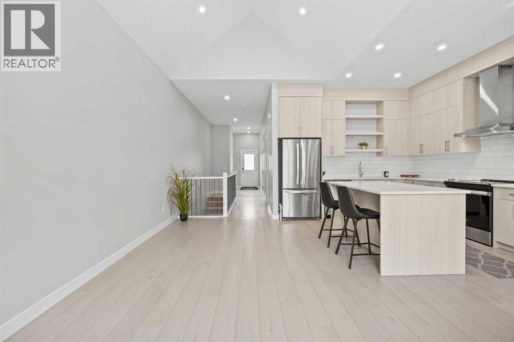 108 Wolf Crescent — photo 18
