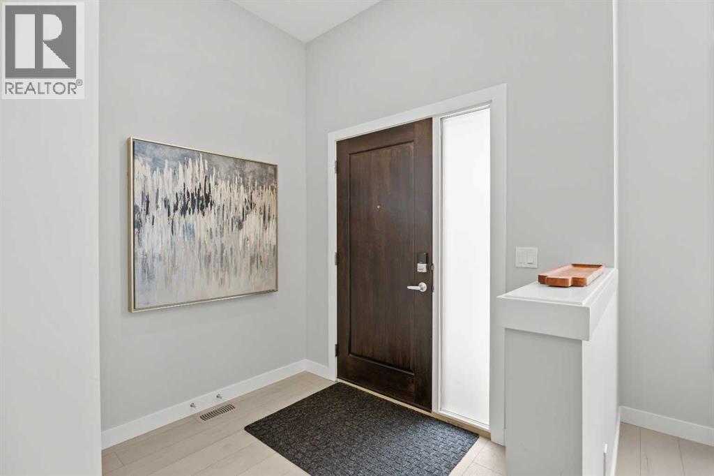 108 Wolf Crescent - photo 3