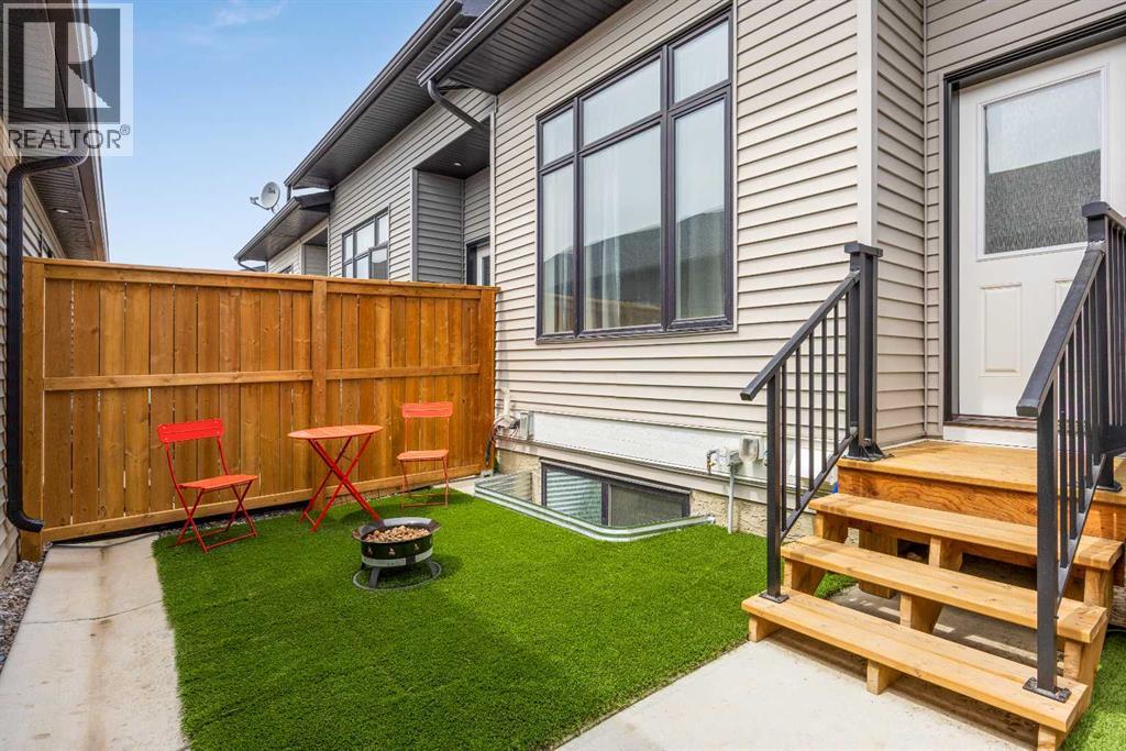 108 Wolf Crescent — photo 44