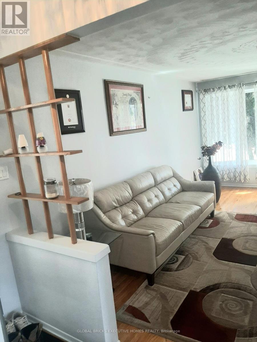 2141 MEADOWBROOK ROAD - 3
