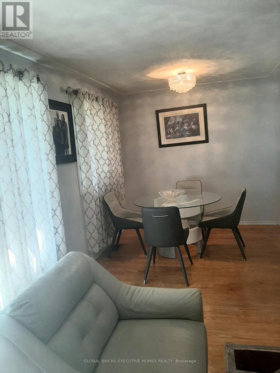 2141 MEADOWBROOK ROAD - 8