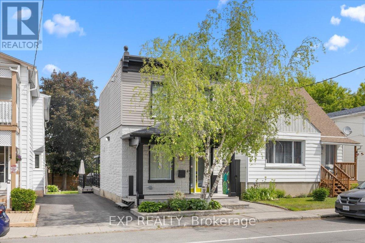 185 DESCHAMPS AVENUE - 1