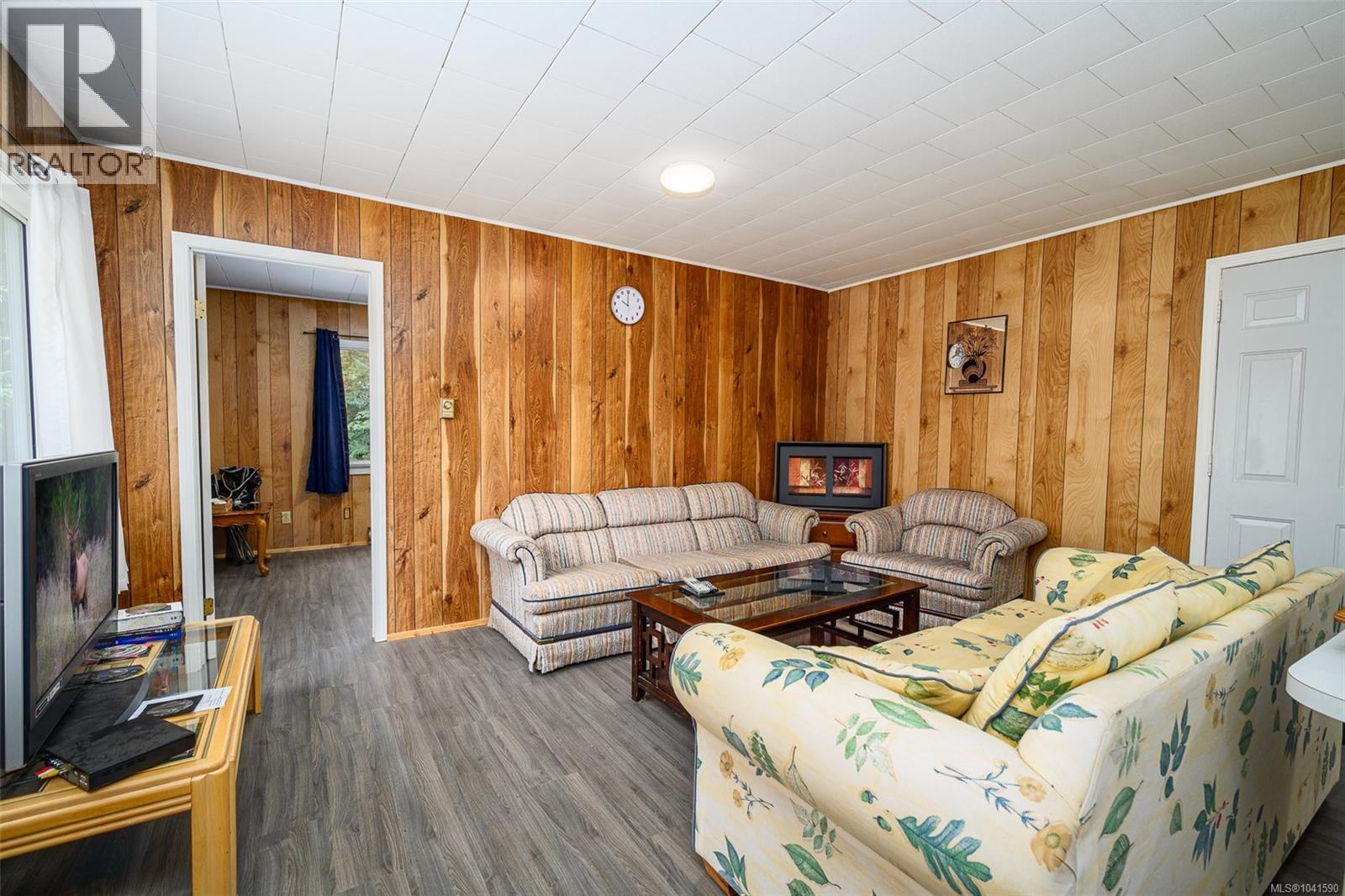 706 Delta Dr - 10