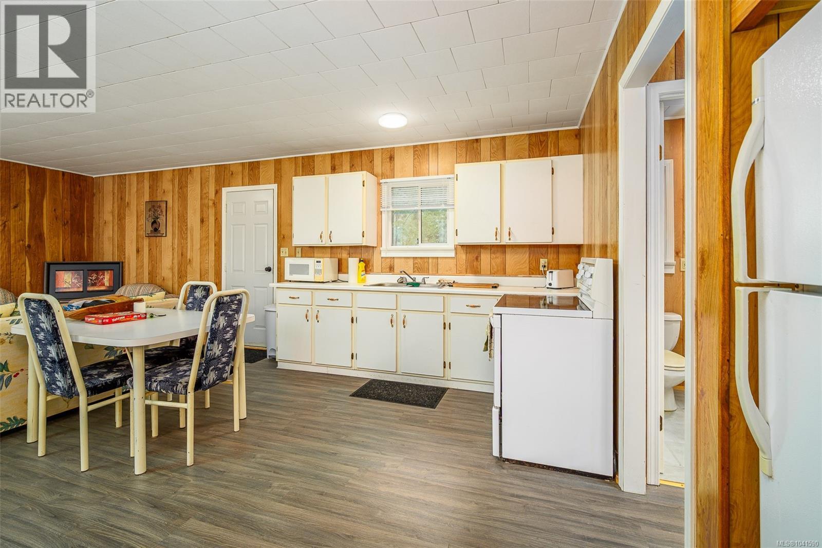 706 Delta Dr - 13